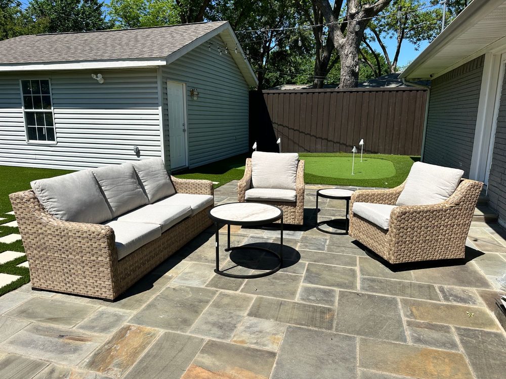Outdoor patio furniture set assembled on a Dallas patio